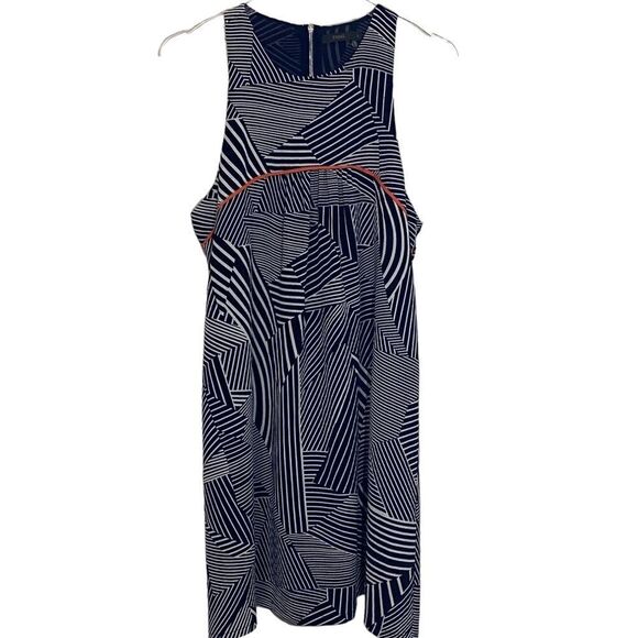 THML - HIGH-NECK SHIFT FIT & FLARE DRESS - SIZE LARGE AND RUNS SMALL !!! B4 - Picture 1 of 6